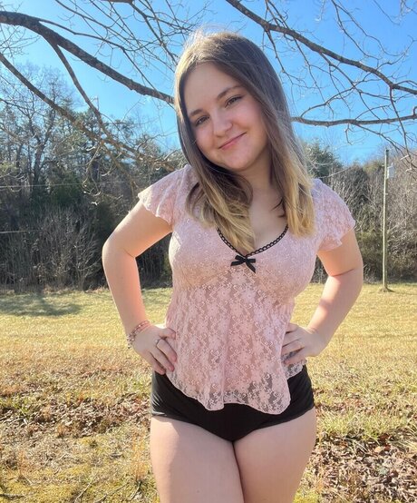 Itzgracierobbins OnlyFans Brüste Bild