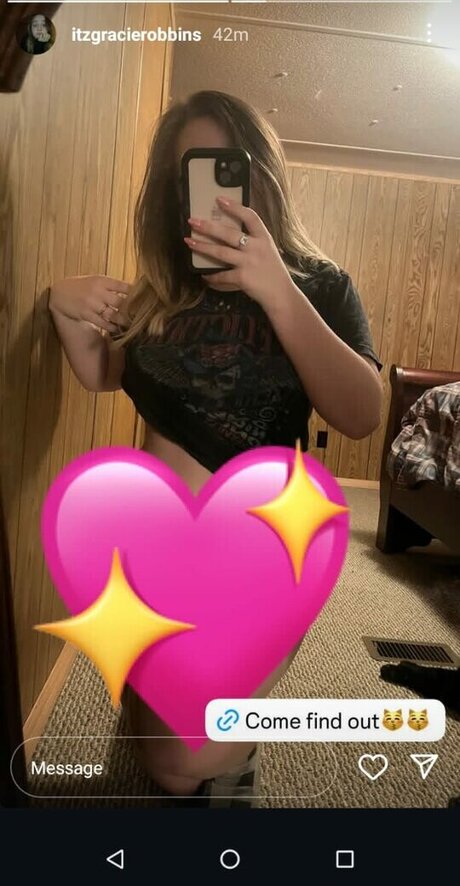 Itzgracierobbins OnlyFans nackte Brüste