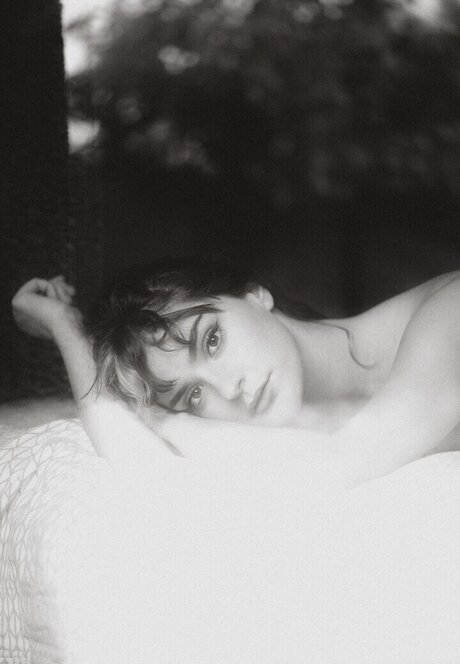 Emeline Faure Nackt auf OnlyFans Leak