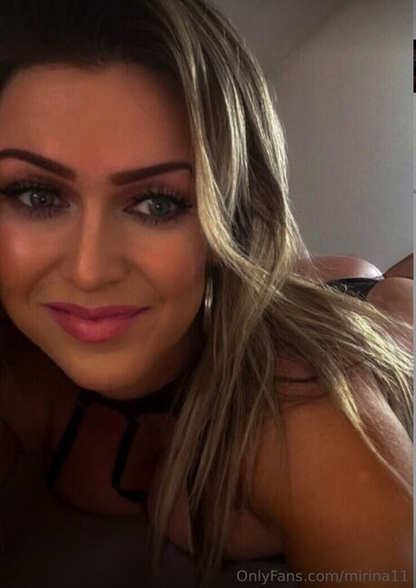 Mirina Brüste OnlyFans