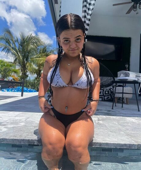 Meg Banks Bilder OnlyFans