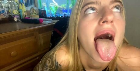 Skyiswoke OnlyFans Leak Pornografie