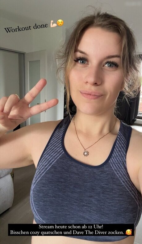 FormulaLena Sex auf OnlyFans