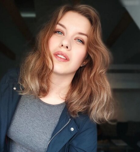 FormulaLena OnlyFans nackt