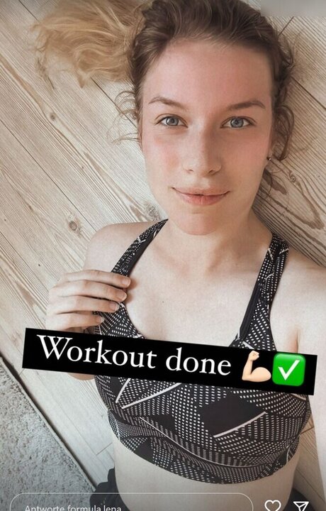 FormulaLena Nacktbilder von OnlyFans geleakt