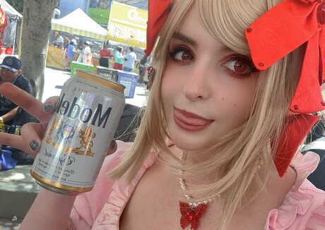 Aretteepls OnlyFans nackte Brüste