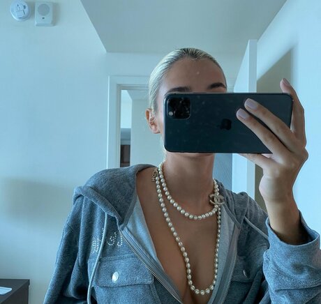 Pia Mia Perez Nacktbilder von OnlyFans geleakt