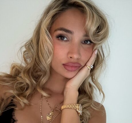 Pia Mia Perez OnlyFans Gratis Porn