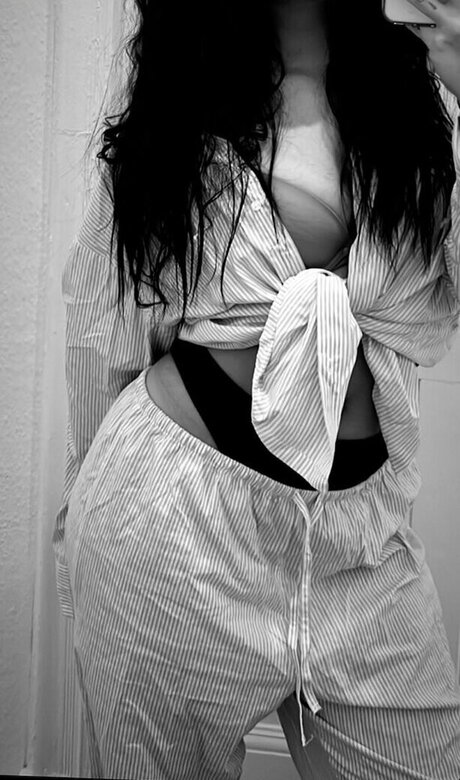 Hedda wmd OnlyFans Striptease