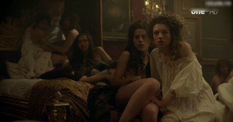 Versailles Fernsehserie_ OnlyFans Sextape geleakt
