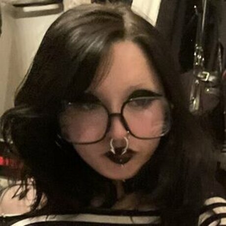 Wuvmia OnlyFans nackt