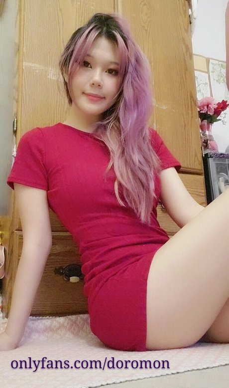 Doromon OnlyFans-Model