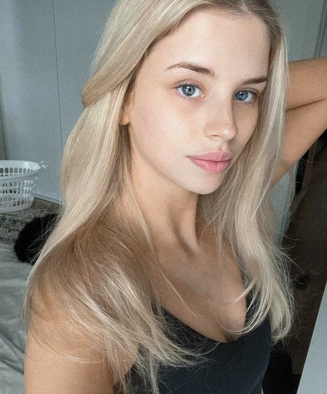 mollige dicke onlyfans Kunst nackt Content