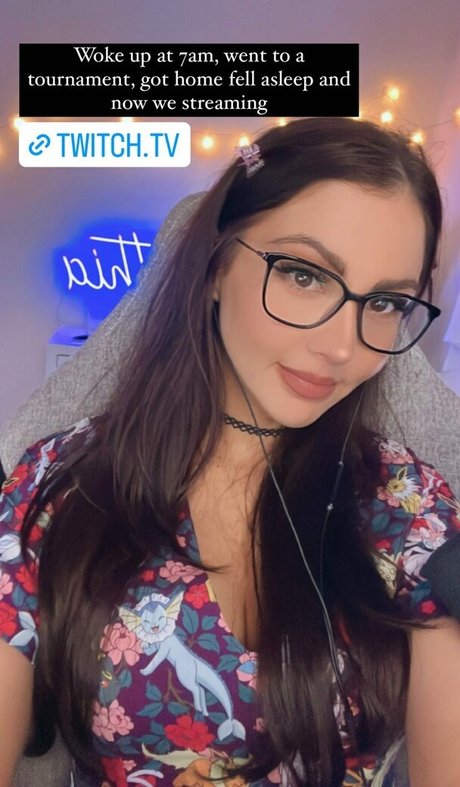 Aliythia OnlyFans Pornografie