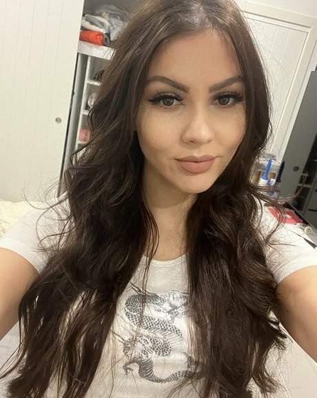 Aliythia OnlyFans nackt