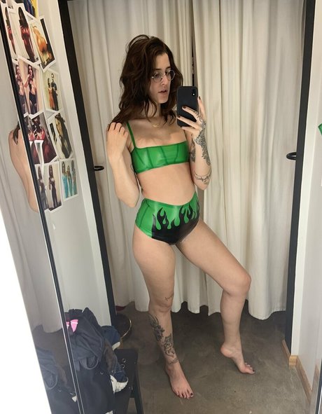 allieoops Nackt geleakt OnlyFans