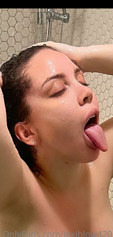 Lexiblow420 OnlyFans Inhalte
