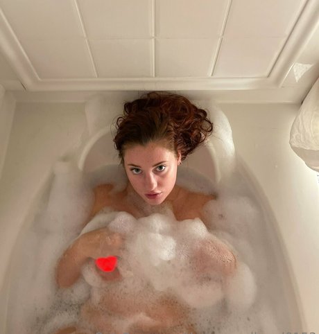 thatoneredhead0153 Nacktbilder OnlyFans