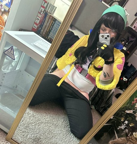 Waifuta Nacktbilder auf OnlyFans