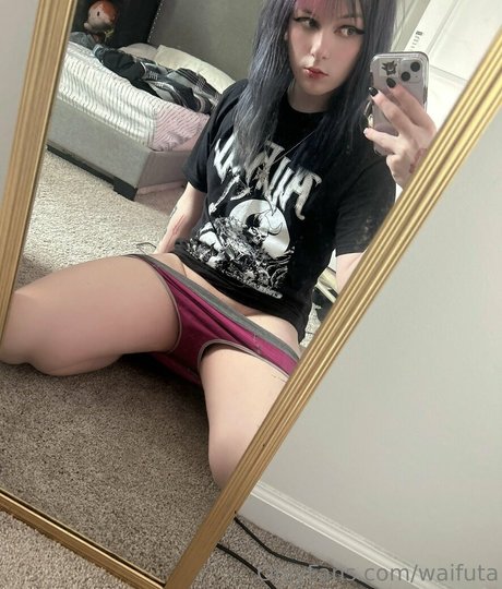 Waifuta OnlyFans Pornografie