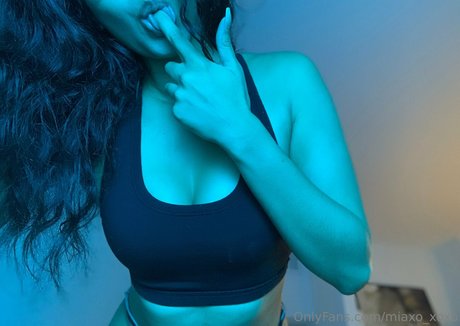 miaxo xoxo OnlyFans Nacktbilder geleakt