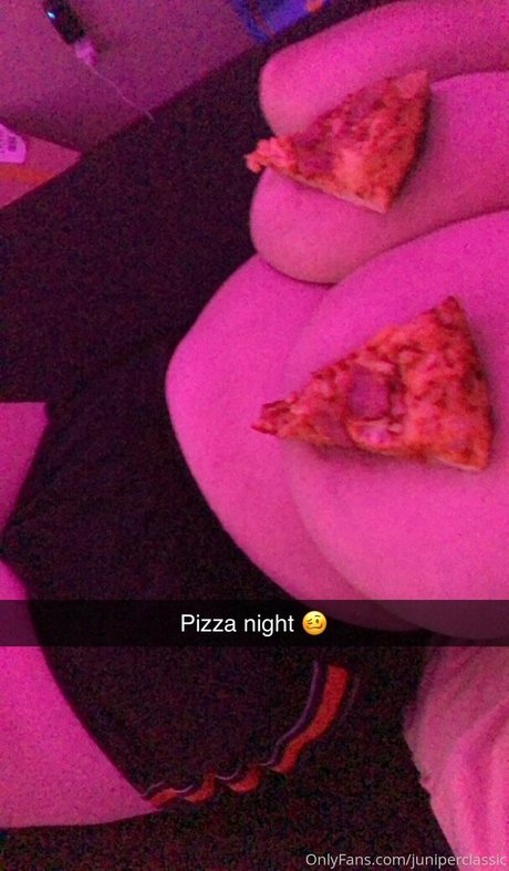 soft tittybogwitch OnlyFans Model Bilder