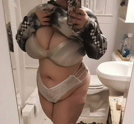 soft tittybogwitch Leaks von Nacktbildern auf OnlyFans