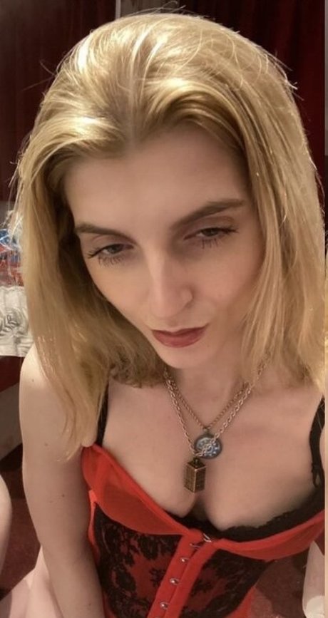 Badwolfemjay OnlyFans Modelfoto