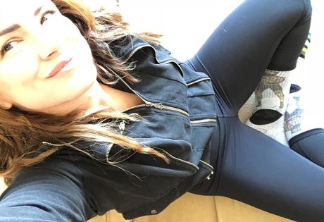 Gina Carano Sex OnlyFans