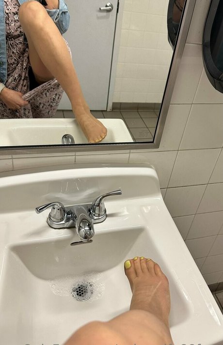 nylonwife88free OnlyFans Leaks