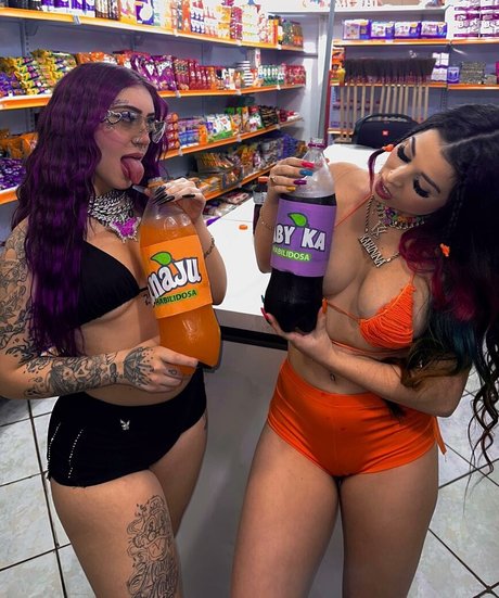 Ana Julia Mendes OnlyFans gratis