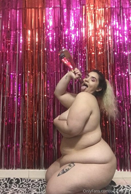 rose d kush OnlyFans Bilder