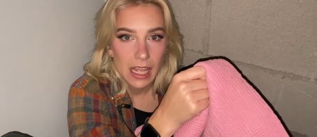 Courtney Miller OnlyFans Leaks