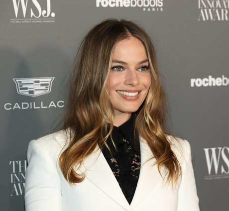 Margot Robbie OnlyFans-Bilder