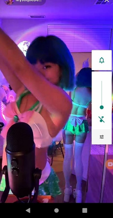 Mystiquede Leaks von Nacktbildern auf OnlyFans