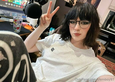 sfemboy97 Profilbild