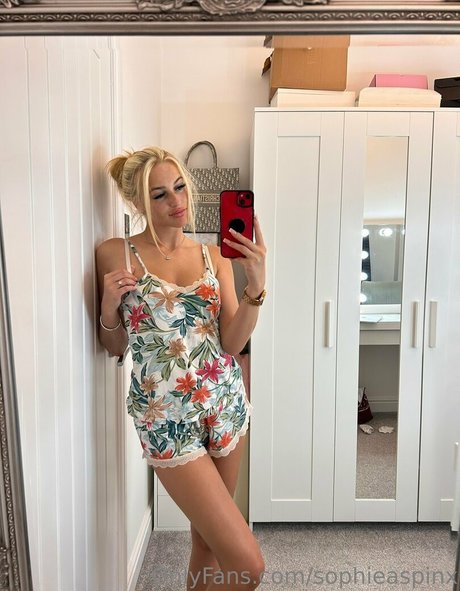 sophieaspinx Leak von OnlyFans-Inhalten