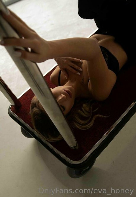 bloody lady Heiße OnlyFans Inhalte