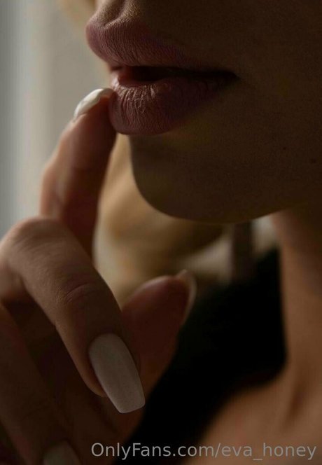 bloody lady OnlyFans kostenlos