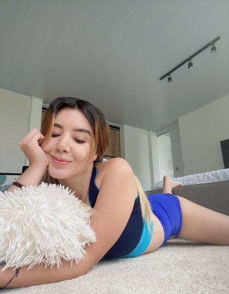 Lucyisloud Nacktbilder OnlyFans Leak