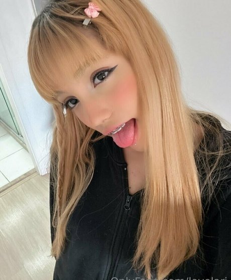 LoveLari Nackt auf OnlyFans Leak