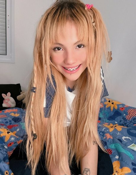 LoveLari OnlyFans Inhaltstyp