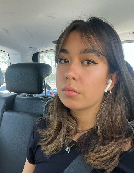 xena ezra OnlyFans Sex