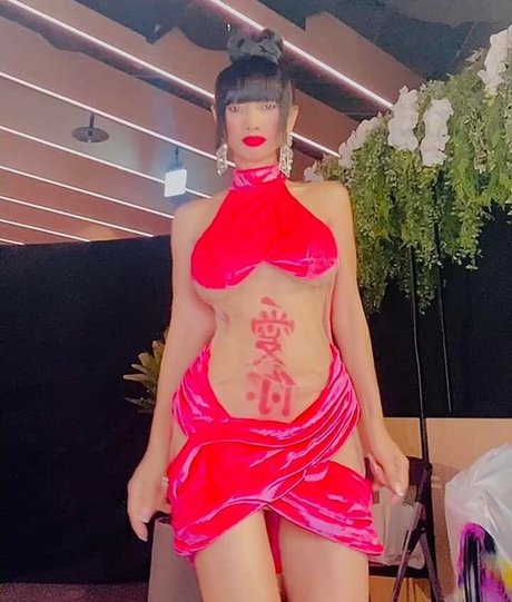 Bai Ling Gratis OnlyFans Inhalte