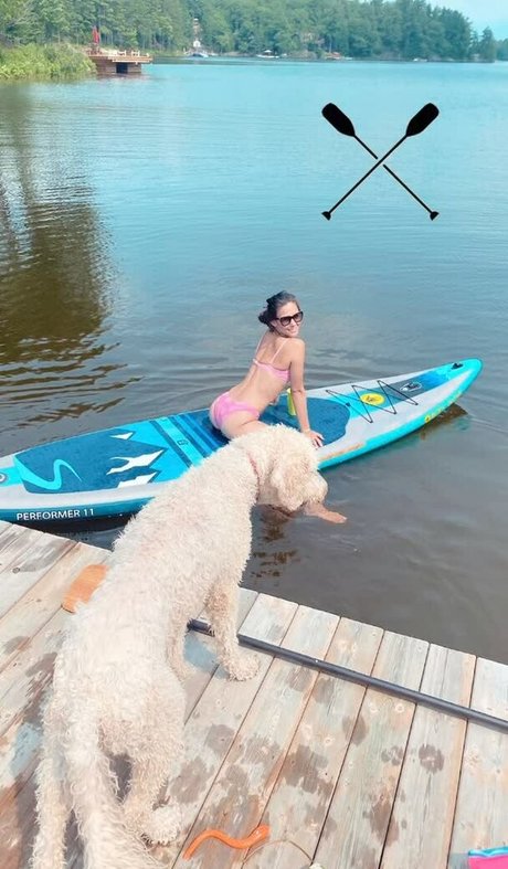 Kaitlyn Leeb Heiße OnlyFans Inhalte