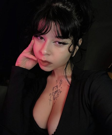 Violety fox Geleakte OnlyFans-Inhalte