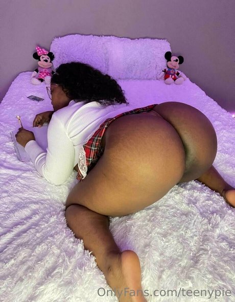 teenypie Nacktbilder OnlyFans geleakt