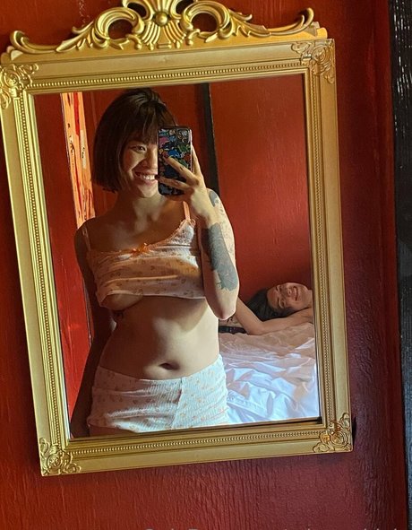 mia and lola OnlyFans Sex Leak