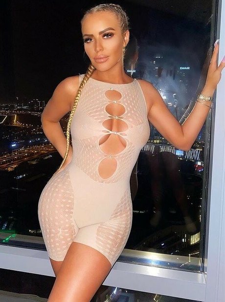 Mega Clarke OnlyFans Inhaltstyp