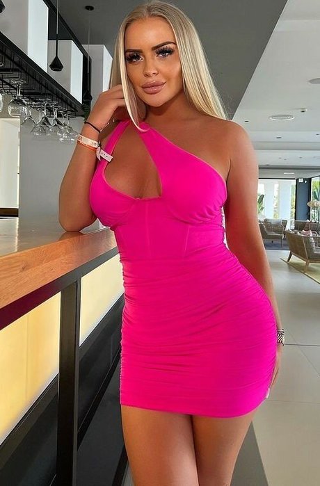 Mega Clarke OnlyFans-Pornos